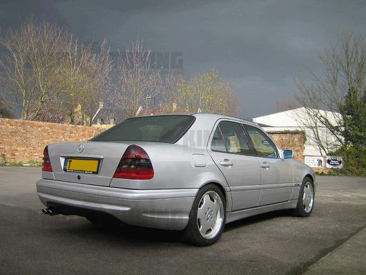 Задний бампер AMG Mercedes W202 дорестайлинг 1993-1997