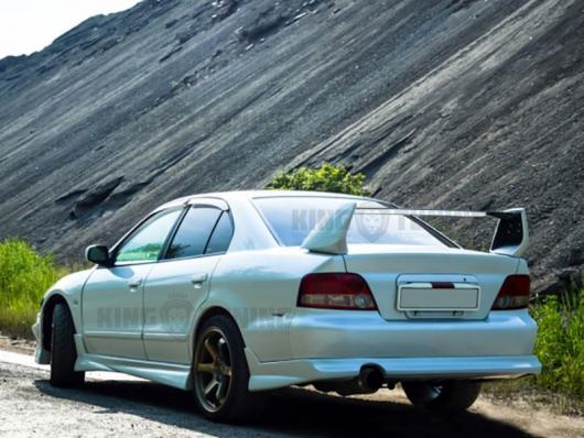 Накладка на задний бампер Dolphin для Mitsubishi Galant 8