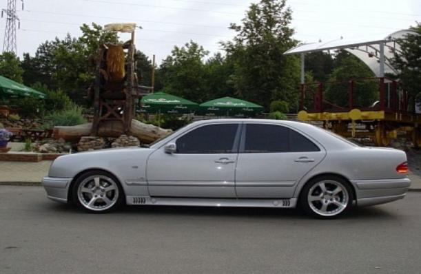Пороги Mercedes-Benz W210 Lorinser 1995-1999 г.в.