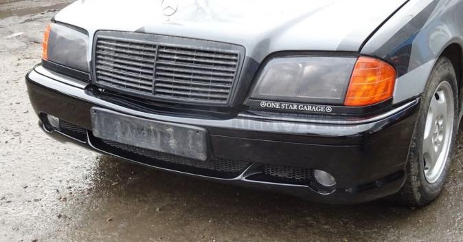Передний бампер Mercedes-Benz W202 AMG Style