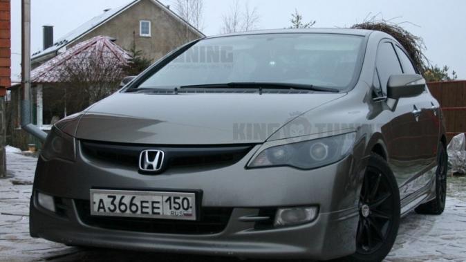 Реснички на фары Honda Civic 8 4d