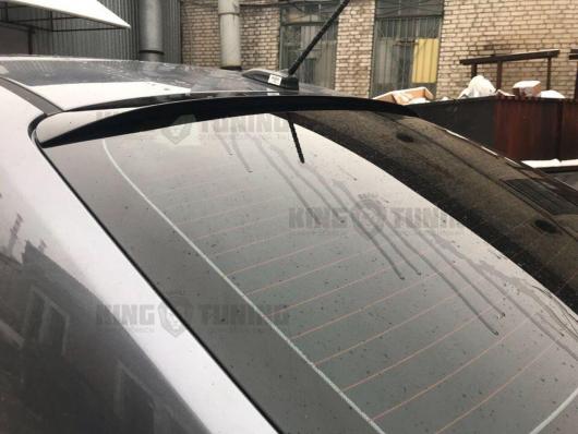 Спойлер + козырек Kia Rio 4 (под покрас)