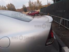Спойлер + козырек Honda Civic 8 4d (под покрас)
