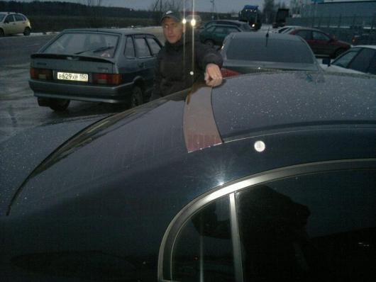 Спойлер + козырек Honda Civic 8 4d (под покрас)