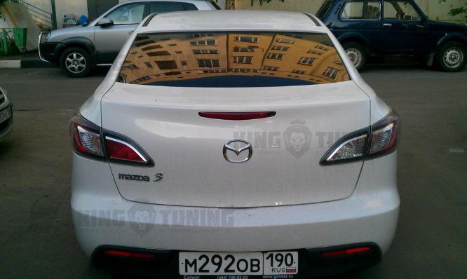 Спойлер + козырек Mazda 3 BL (под покраску)