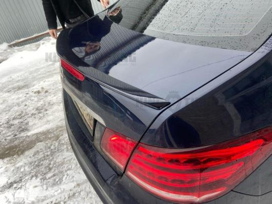 Спойлер + козырек Mercedes w207 (под покраску)