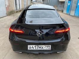 Спойлер + козырек Mercedes w238 (под покраску)
