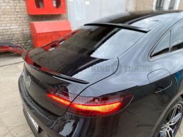 Спойлер + козырек Mercedes w238 (под покраску)