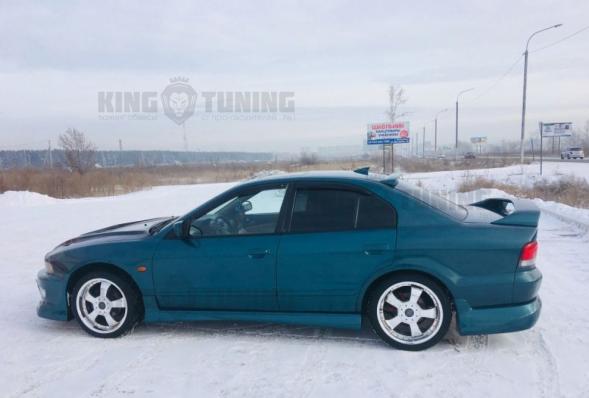 Накладка на задний бампер G-Square для Mitsubishi Galant 8