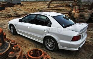Накладки на колёсные арки (Серпы) для Mitsubishi Galant 8 (1997-2003)