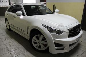 Передний бампер Lorinser Infinity FX c 2008 г