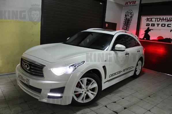 Передний бампер Lorinser Infinity FX c 2008 г