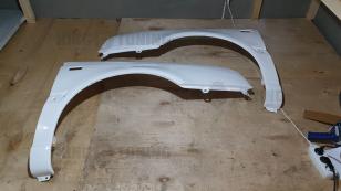 Передние крылья штатные Volkswagen Golf 3 1991-1999