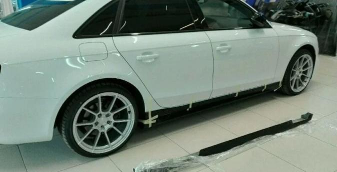 Пороги Rieger Audi A4 B8 дорестайлинг 2007-2011 седан